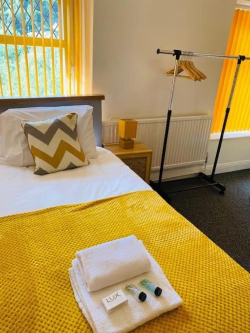 Goldcroft Villa Abertillery Eksteriør billede