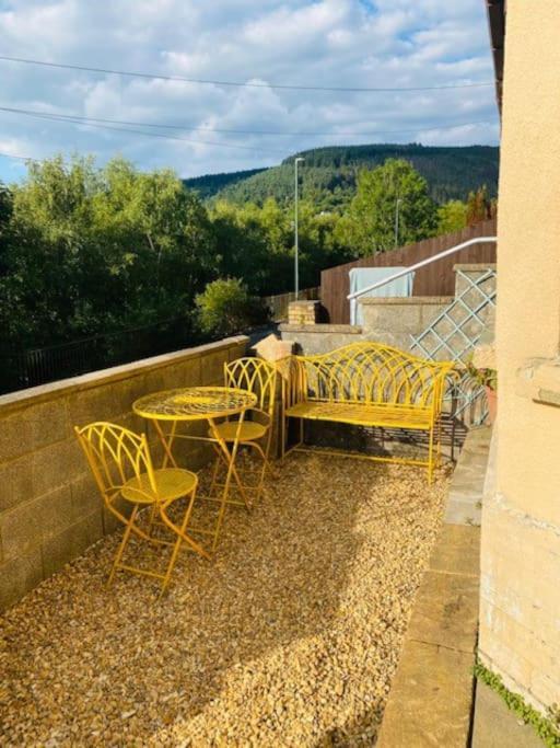 Goldcroft Villa Abertillery Eksteriør billede